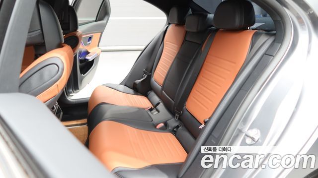 Mercedes-Benz C-Class C300 4MATIC AMG Line