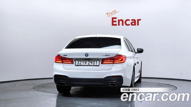 BMW 5-Series 530i M Sport Package Plus
