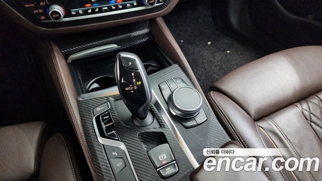 BMW 5-Series 530i M Sport Package Plus