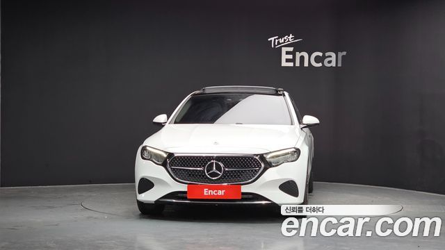 Mercedes-Benz E-Class E200 Avantgarde