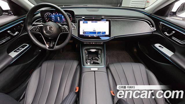 Mercedes-Benz E-Class E200 Avantgarde