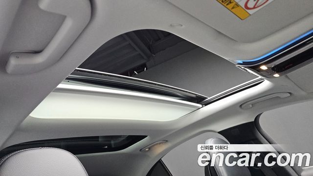 Mercedes-Benz E-Class E200 Avantgarde