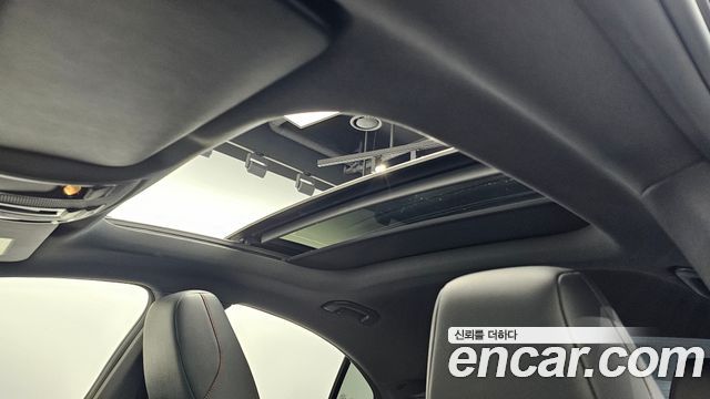 Mercedes-Benz CLA-Class CLA220 AMG Line