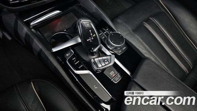 BMW 5-Series 520d Luxury Special Edition