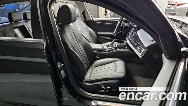 BMW 5-Series 520d Luxury Special Edition