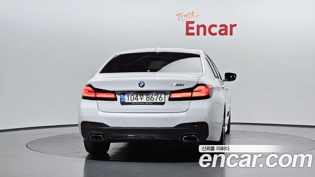 BMW 5-Series 530i M Sport Package
