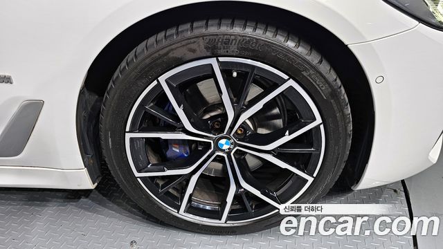 BMW 5-Series 530i M Sport Package
