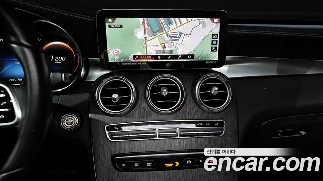 Mercedes-Benz GLC-Class GCL300 4MATIC Coupe
