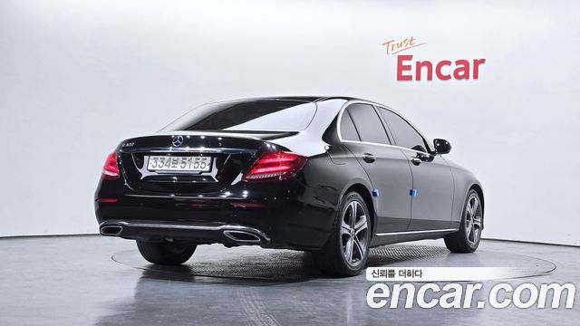 Mercedes-Benz E-Class E300 Avantgarde