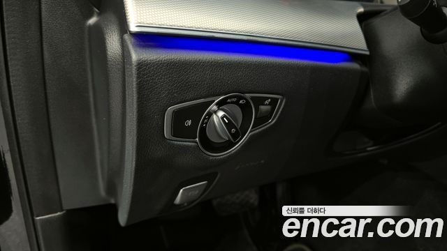 Mercedes-Benz E-Class E300 Avantgarde