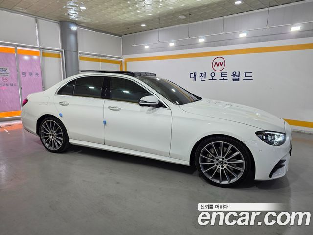 Mercedes-Benz E-Class E350 4MATIC AMG Line