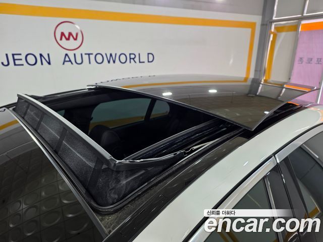 Mercedes-Benz E-Class E350 4MATIC AMG Line