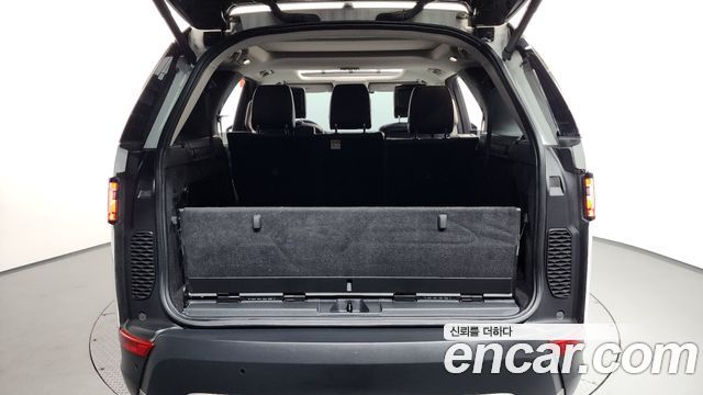 Land Rover Discovery 3.0 TD6 HSE Luxury
