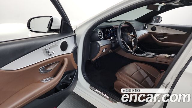 Mercedes-Benz E-Class E250 Avantgarde