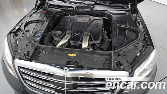 Mercedes-Benz S-Class Maybach S500 4MATIC