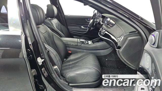Mercedes-Benz S-Class Maybach S500 4MATIC