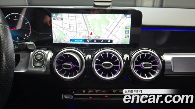 Mercedes-Benz GLB-Class GLB250 4MATIC