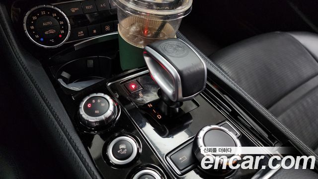 Mercedes-Benz CLS-Class W218 CLS63 AMG 4MATIC