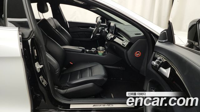 Mercedes-Benz CLS-Class W218 CLS63 AMG 4MATIC