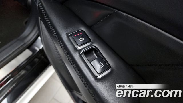 Mercedes-Benz CLS-Class W218 CLS63 AMG 4MATIC