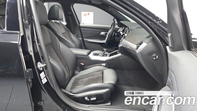 BMW 3-Series 320i M Sport