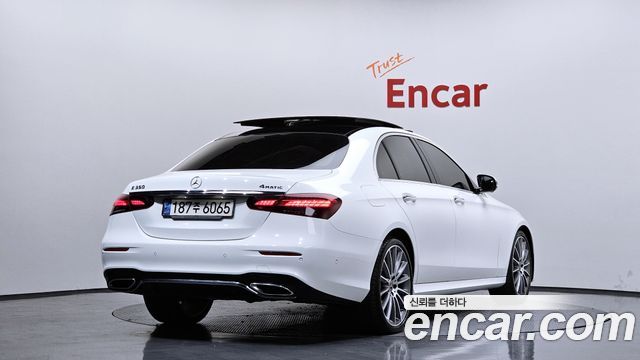 Mercedes-Benz E-Class E350 4MATIC AMG Line