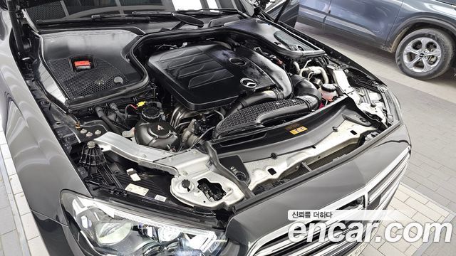 Mercedes-Benz E-Class E350 4MATIC Exclusive