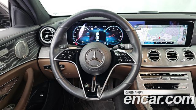 Mercedes-Benz E-Class E350 4MATIC Exclusive