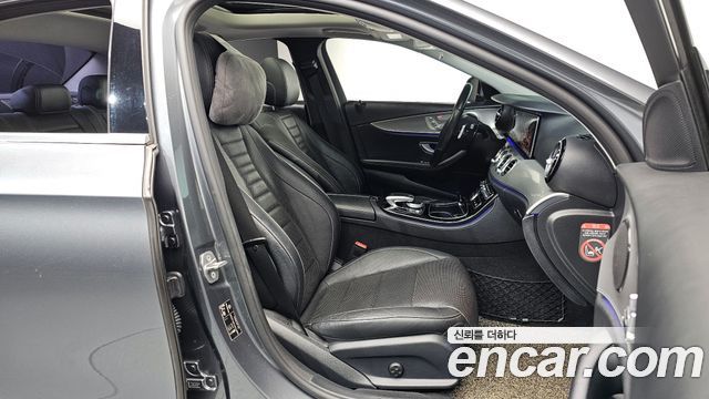Mercedes-Benz E-Class E350d