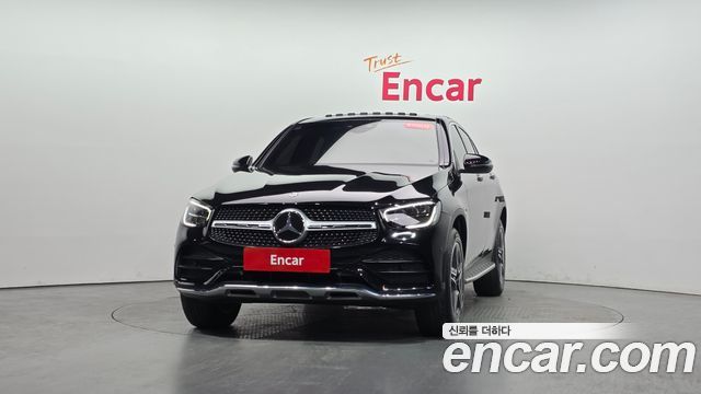 Mercedes-Benz GLC-Class GLC300e 4MATIC Coupe