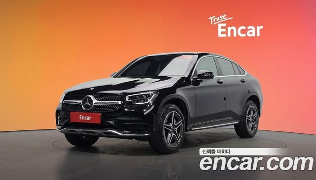 Mercedes-Benz GLC-Class GLC300e 4MATIC Coupe