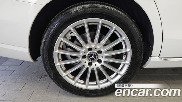 Mercedes-Benz E-Class E250 Exclusive