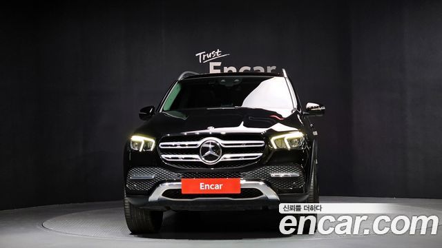 Mercedes-Benz GLE-Class GLE300d 4MATIC
