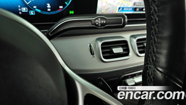 Mercedes-Benz GLE-Class GLE300d 4MATIC