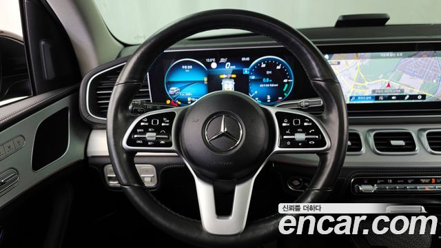 Mercedes-Benz GLE-Class GLE300d 4MATIC