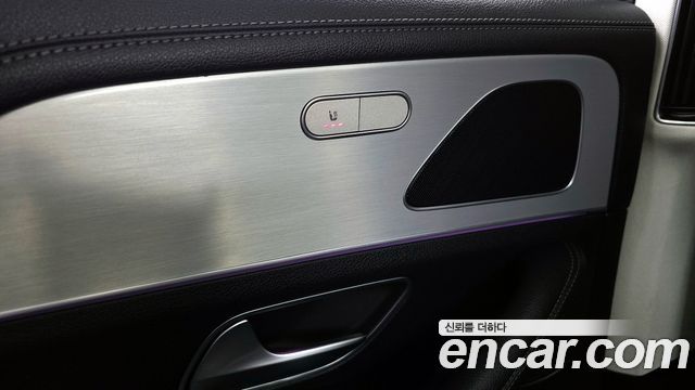 Mercedes-Benz GLE-Class GLE300d 4MATIC