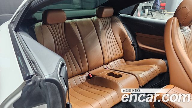 Mercedes-Benz E-Class W213 E220d Coupe