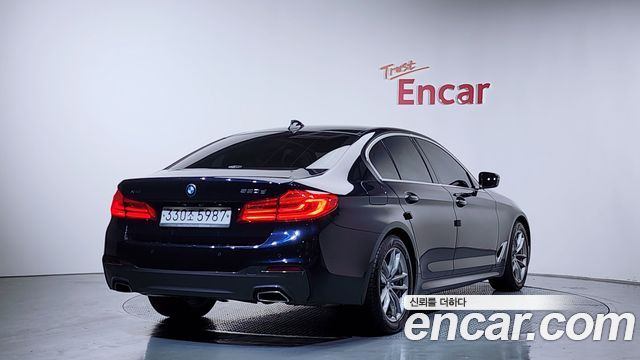 BMW 5-Series 520d xDrive M Sport Package Plus