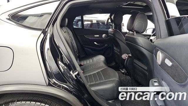 Mercedes-Benz GLC-Class GLC300 4MATIC Premium Coupe