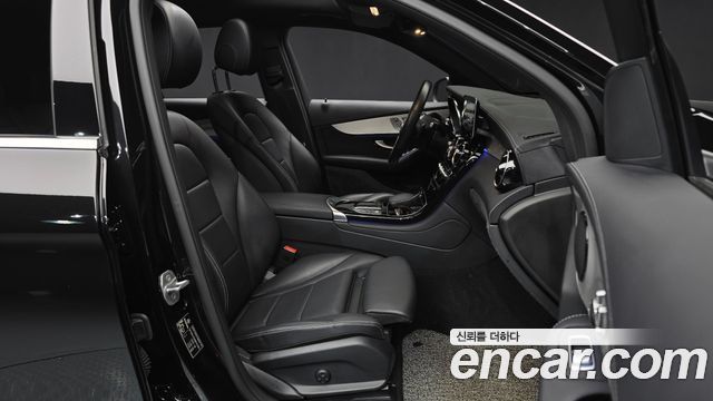 Mercedes-Benz GLC-Class GLC220 d 4MATIC