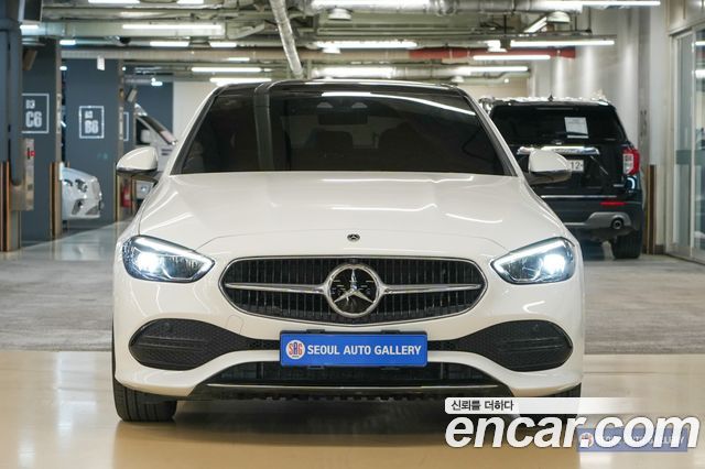 Mercedes-Benz C-Class C300 4MATIC Avantgarde