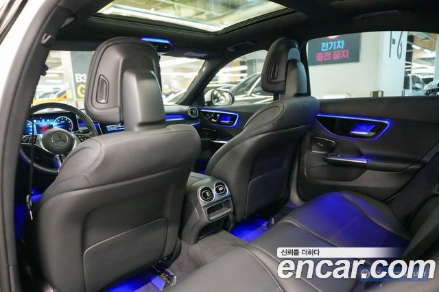 Mercedes-Benz C-Class C300 4MATIC Avantgarde