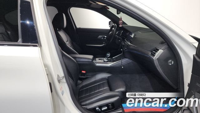 BMW 3Series (G20) 330e M Sport