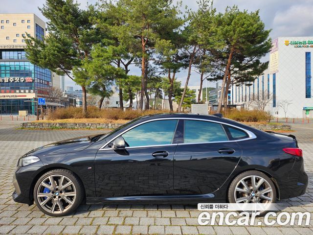 BMW 2-Series M235i xDrive