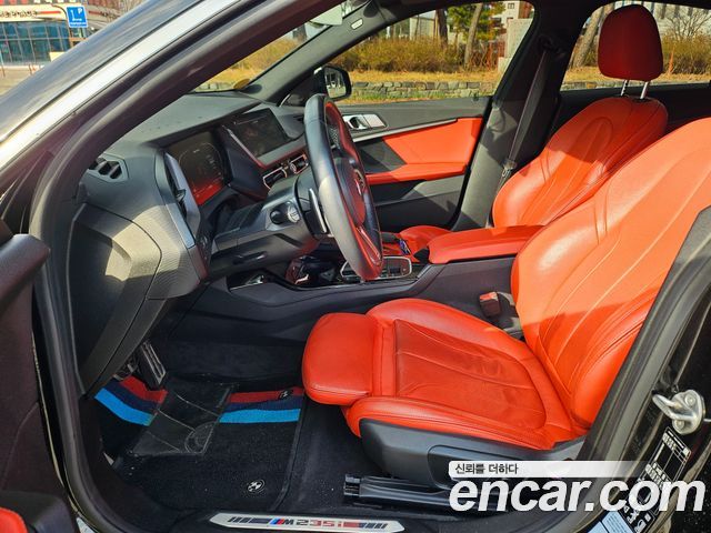 BMW 2-Series M235i xDrive