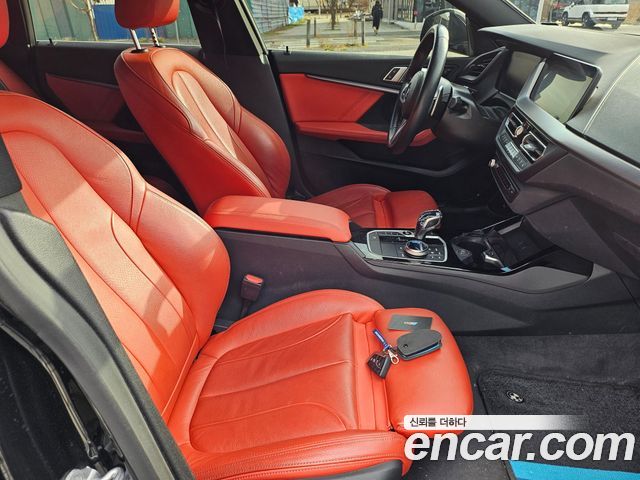BMW 2-Series M235i xDrive