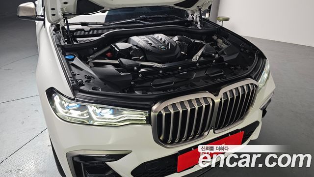 BMW X7 M50i 6STR