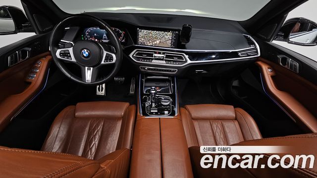BMW X7 M50i 6STR
