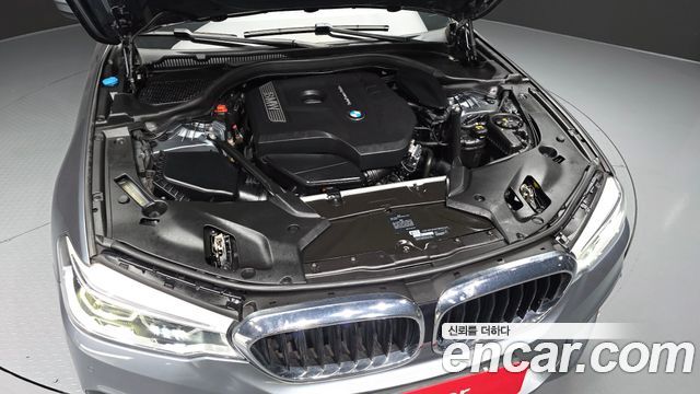 BMW 5-Series 530i M Sport Package