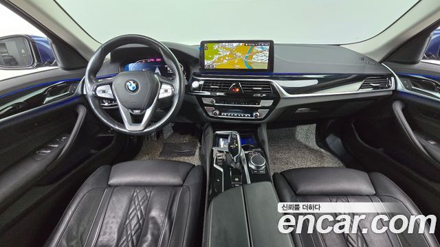 BMW 5-Series 523d xDrive Luxury
